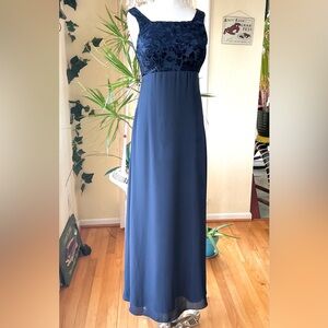 Michaelangelo blue georgette dress size 6